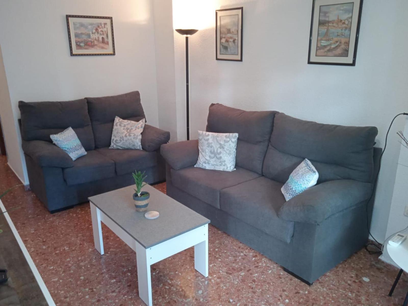 Edificio Gijon Newly Renovated Two-Bedroom Apartment 貝尼多姆 外观 照片